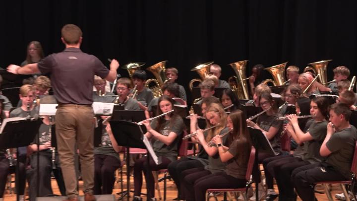 Thumbnail image for Memorial Middle School 7th and 8th Grade Spring Band Concert